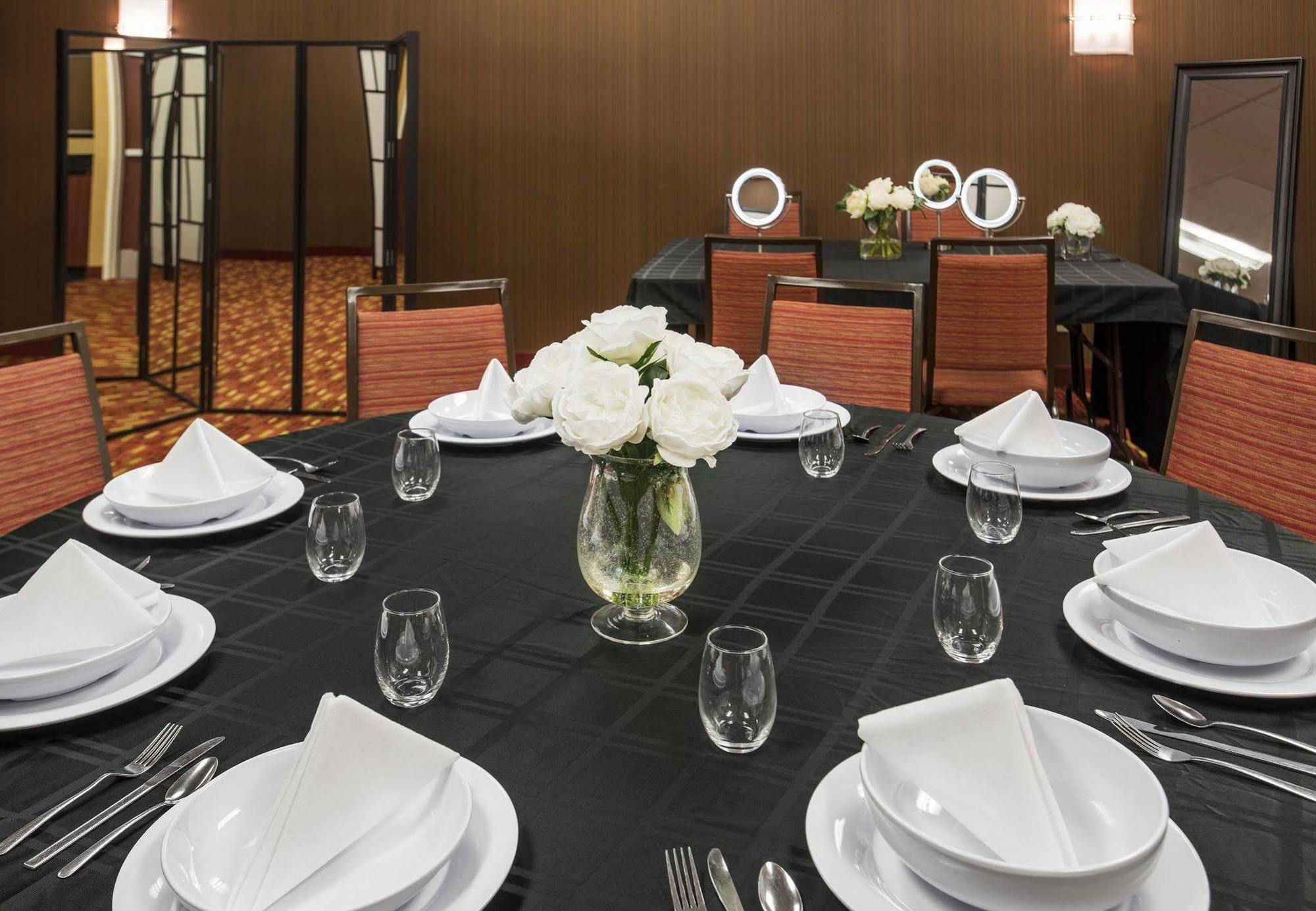 Comfort Inn & Suites Arlington Heights - Buffalo Grove Buitenkant foto